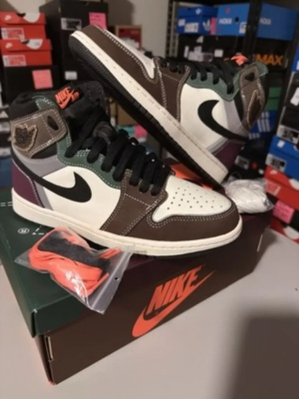 Air Jordan 1 Retro High OG Hand Crafted DH3097-001 Mens Size 8 Preowned w/ Box